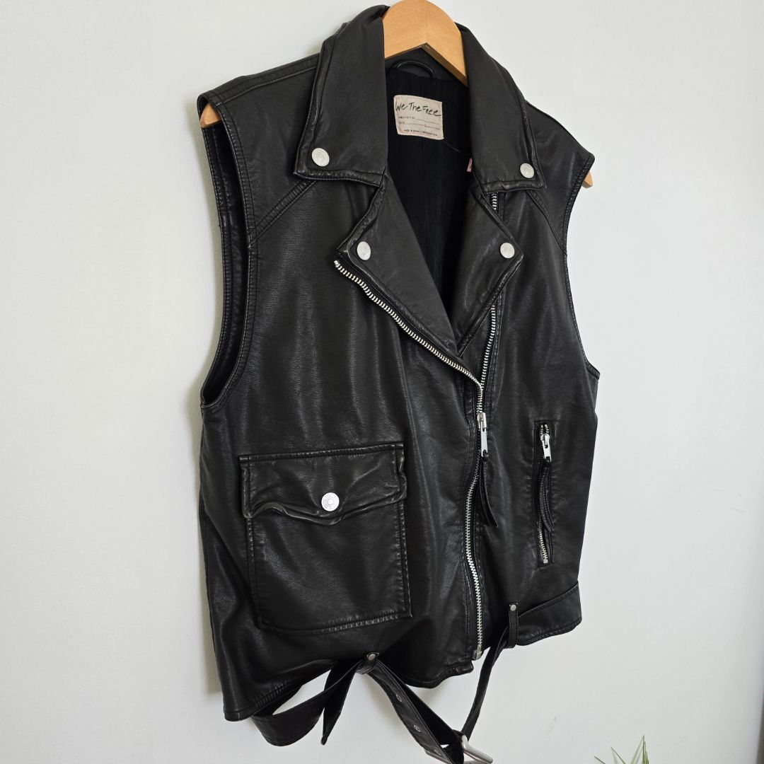 Black Free People Free People faux leather vest, Large