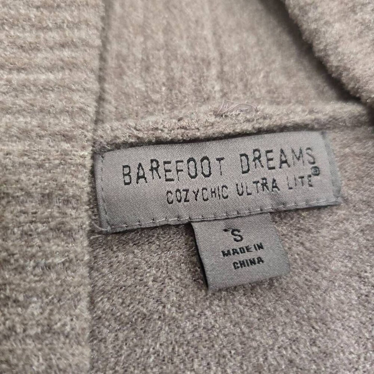 Barefoot Dreams Cardigan Size Small