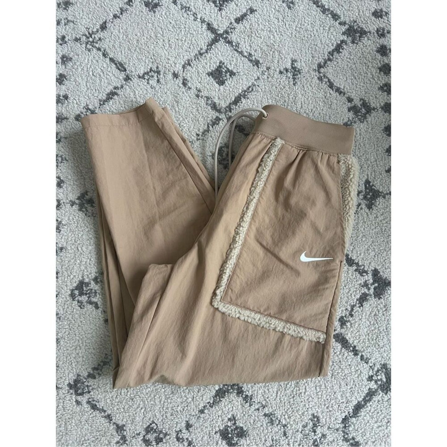 NWT Nike Track Pants Size Small