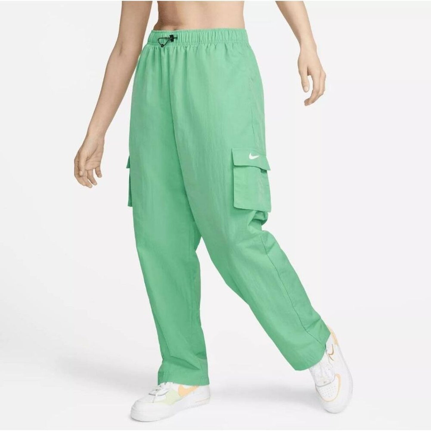SIZE SMALL | Nike Cargo Track Pants