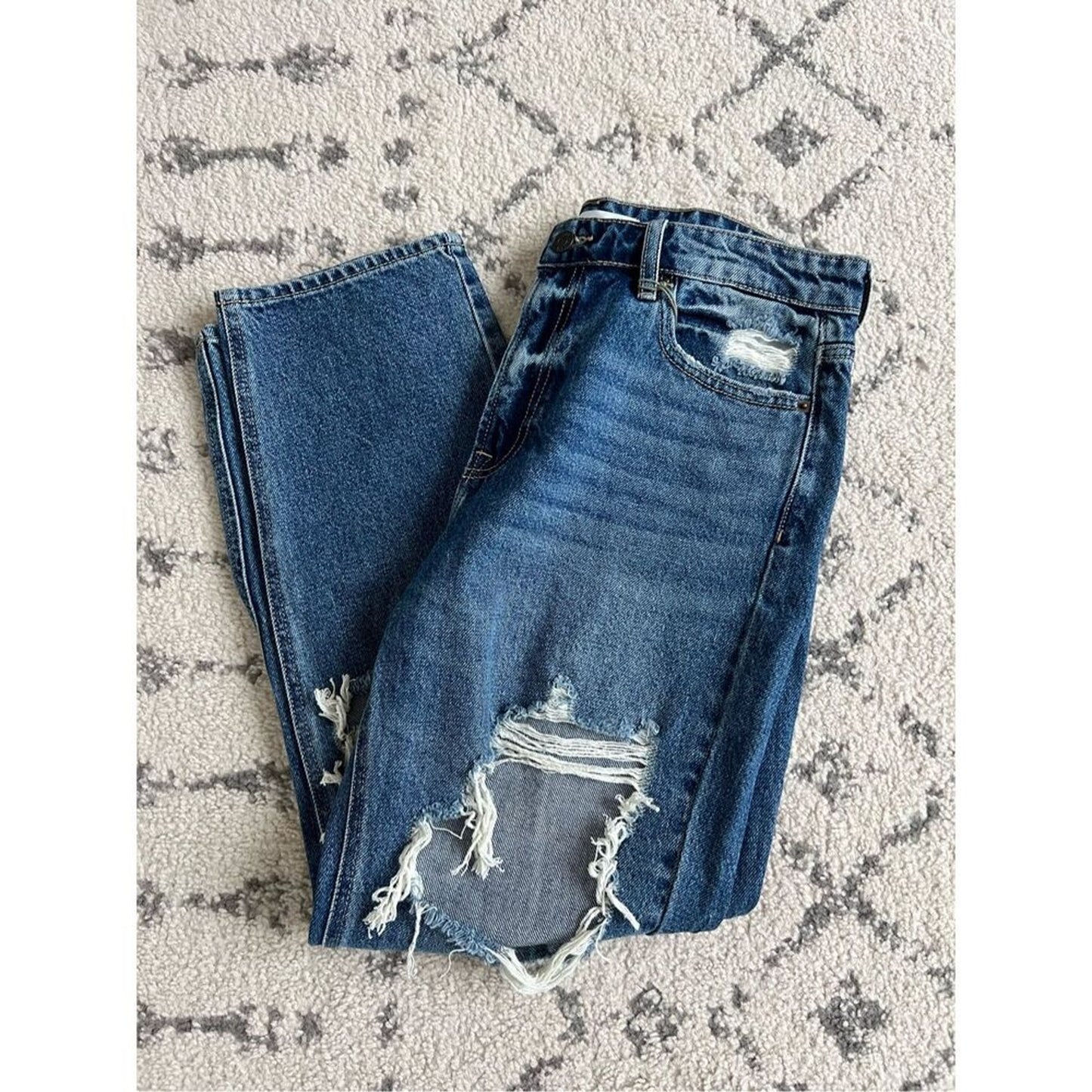 Hidden Boyfriend Jeans Size 30