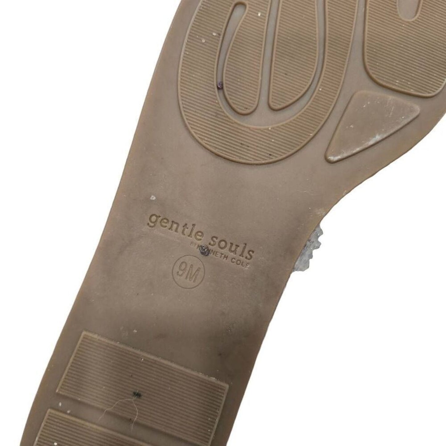 Gentle Souls by Kenneth Cole Size 9