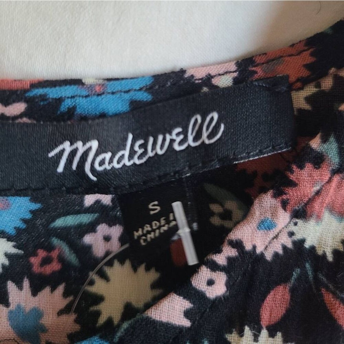 SIZE MEDIUM | Madewell Floral Top