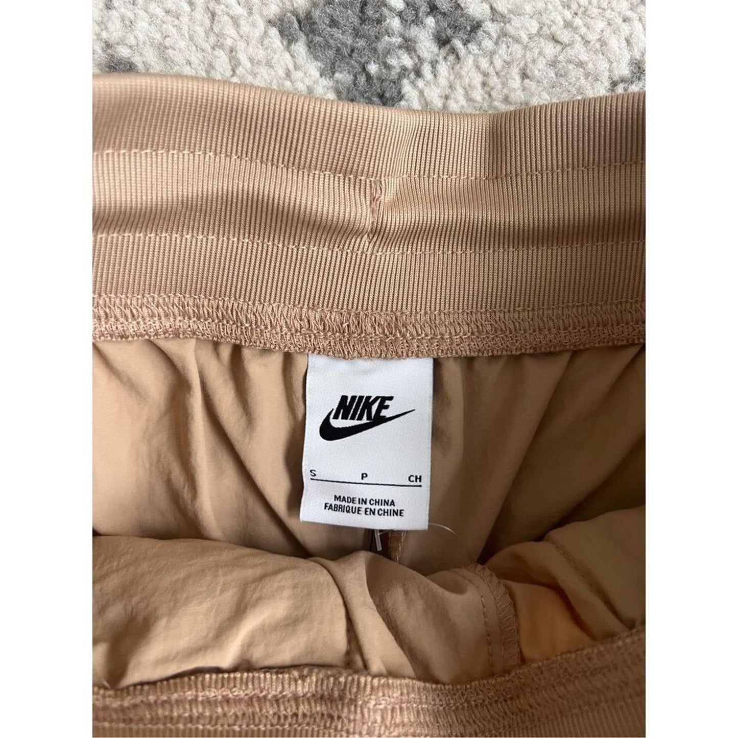 NWT Nike Track Pants Size Small