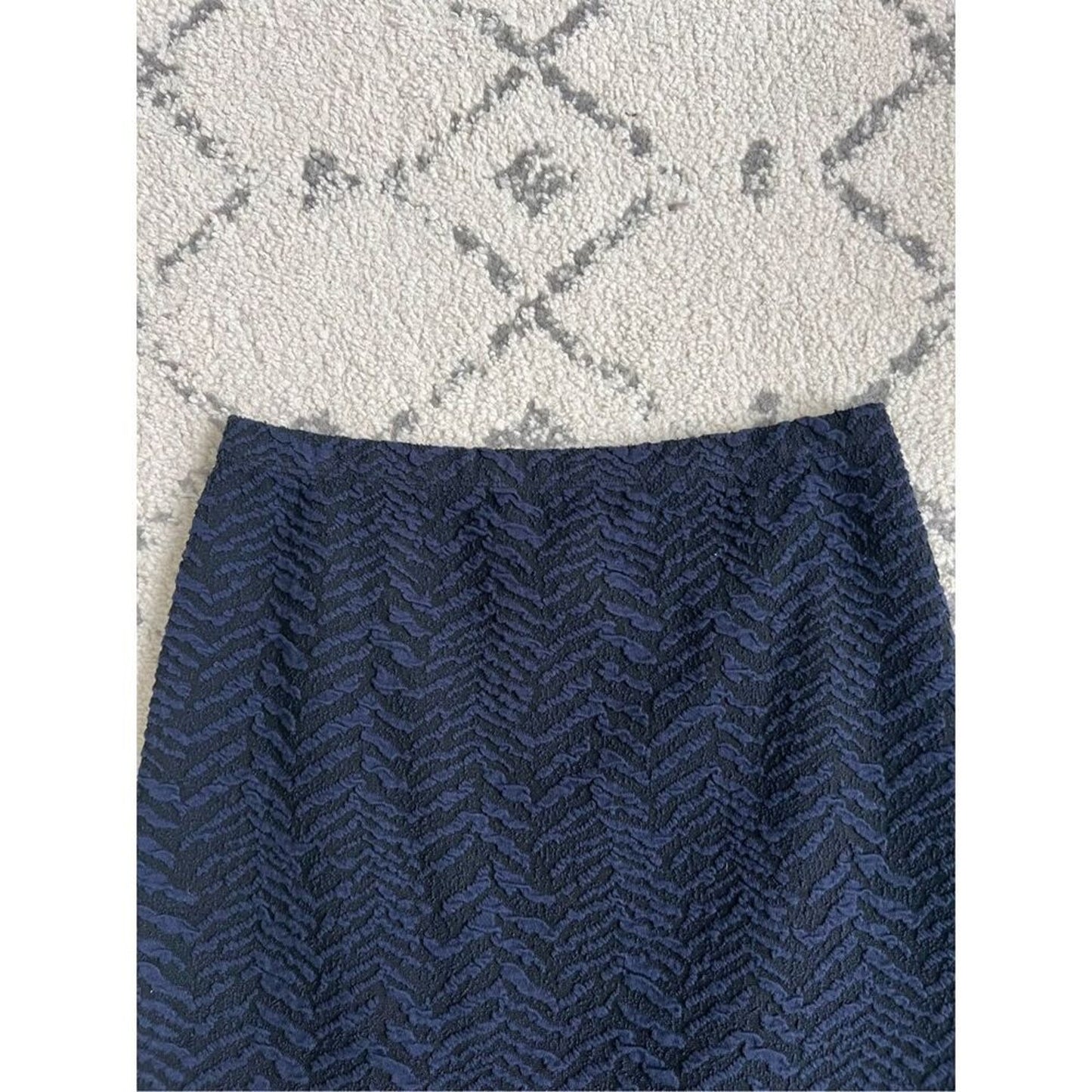 J. McLaughlin Mini Skirt Size Small