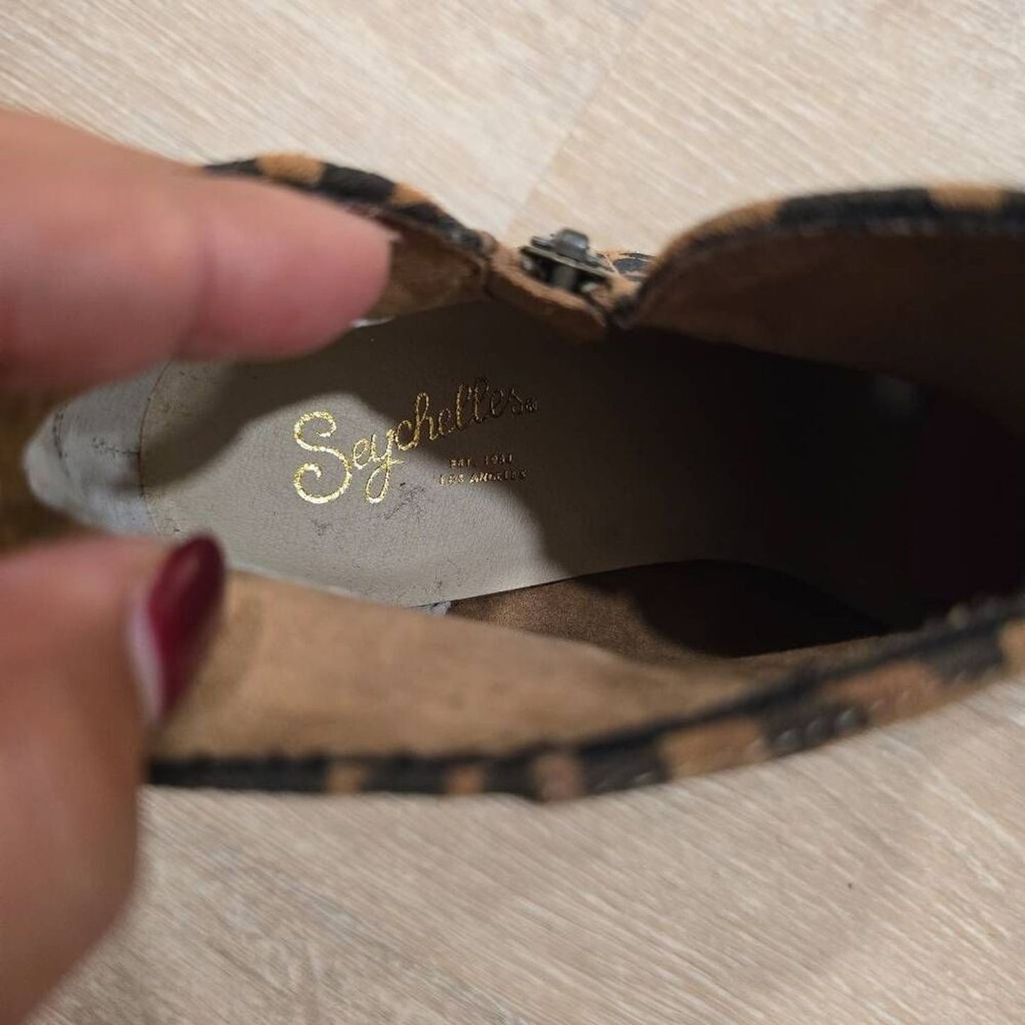 SIZE 6 | Seychelles Booties