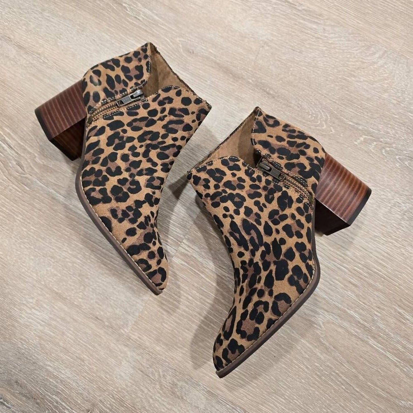 SIZE 6 | Seychelles Booties