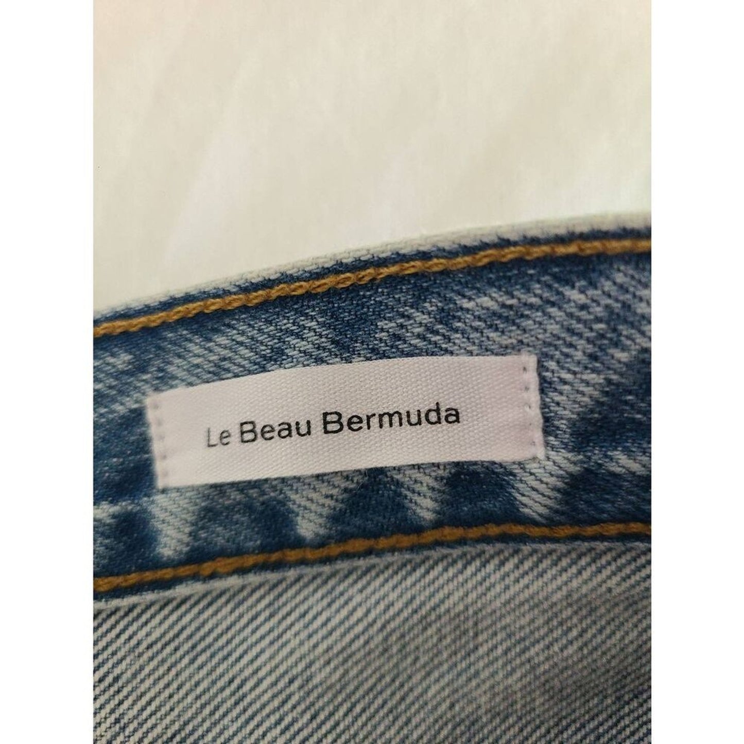 Frame Le Beau Bermuda Shorts Size 25