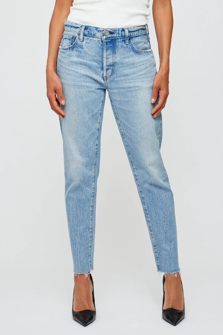 Moussy button fly raw hem jeans Size 26