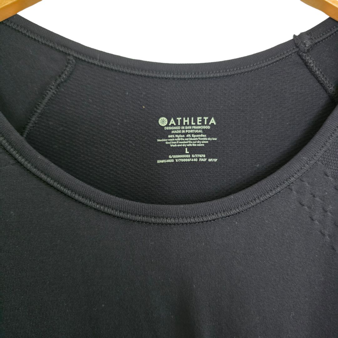 Athleta black tee, Size Large